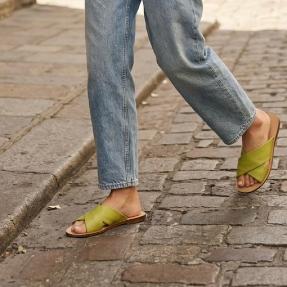 Everlane Chartreuse Crisscross Leather Slide Sandals